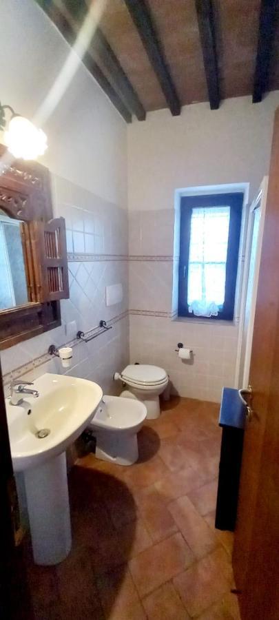 Agriturismo La Casina Saturnia Bagian luar foto