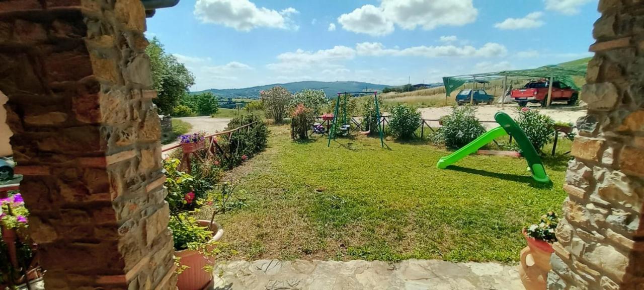 Agriturismo La Casina Saturnia Bagian luar foto