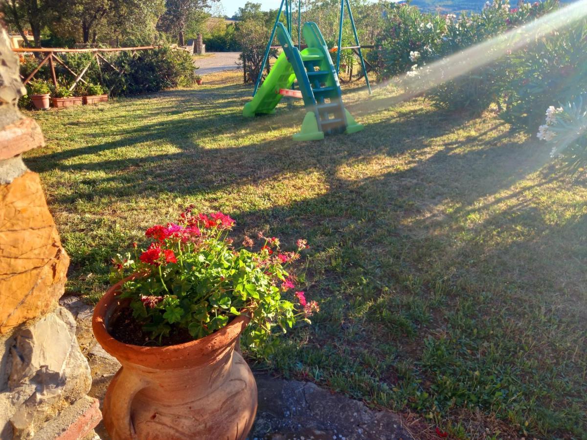 Agriturismo La Casina Saturnia Bagian luar foto